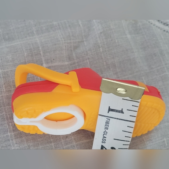 2024 McDonald's Mini Crocs Keychain Happy Meal Toys - Picture 6 of 15